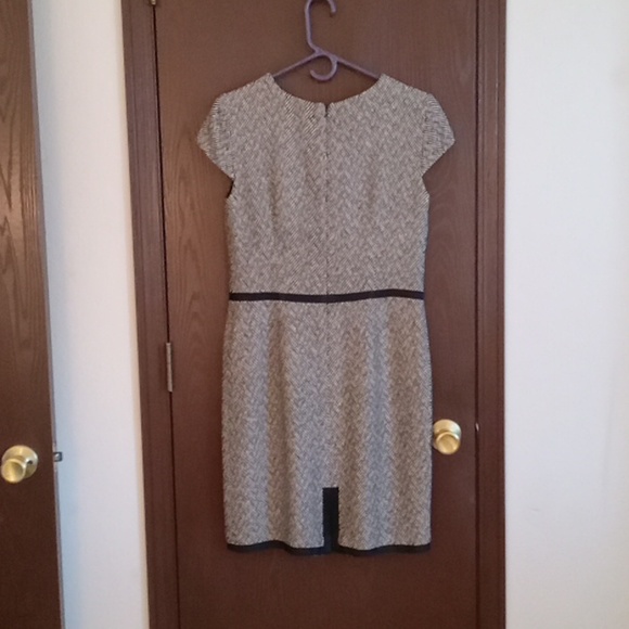 Ladies Jumper - Picture 2 of 3